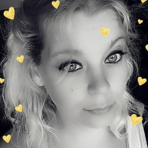 Meet your Posher, Rochelle